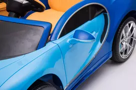 Bugatti Chiron Blue vehicle