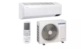 SAMSUNG SIENINIS BEVĖJIS NORDIC WINDFREE 2,5/3,2 kW oro kondicionieriaus komplektas AR09TXCACWKNEE+AR09TXCACWKXEE+AR-EH03E