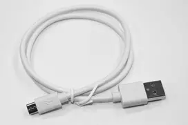 Universalus įkrovimo laidas Micro USB 2.0, 50cm, baltas