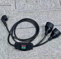 Lauko apsauginių kontaktų prailginimo kabelis su jungikliu, skirtas namų, biuro ir lauko elektros tinklo lizdams IP44, 2 x 1,5 mm², maks. 250 V/16 A, 2 metrai, juodas