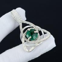 Emerald Gemstone Silver Pendant in 925 Sterling Silver- Handmade Design, Celtic Family Knot Wire Wrapped Everyday Jewelry, Thanksgiving Gifts 2.16" žalia
