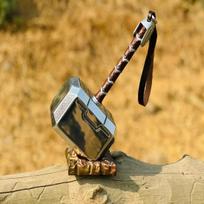 Kūjis Mjolnir Replika 39cm 8 Svarai Geriausia Dovana
