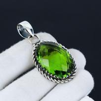 Peridot Gemstone Handmade 925 Sterling Silver Jewelry Pendant, Peridot September Birthstone, Holiday Gift for Her Jewelry for Special Occasions 1.97" žalia