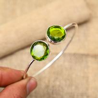 Peridoto brangakmenio rankų darbo 925 prabos solidus sterlingų sidabro papuošalas Reguliuojama apyrankė moterims Adjustable žalia