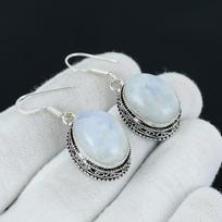 Rainbow Moonstone brangakmenis rankų darbo 925 sterlingų sidabro auskarai, vaivorykštės mėnulio akmens papuošalai auskarai dovanos moterims mėnulio akmens papuošalai jai 2.16 balta