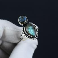 Natūralus labradoritas, reguliuojamas 925 prabos sidabro žiedas - Tinka JAV dydžiams nuo 6 iki 10 - Rankų darbo boho papuošalai moterims ir vyrams, Valentino dovanos Adjustable juoda