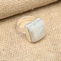 Beautiful Rainbow Moonstone Gemstone Handmade 925 Sterling Silver Ring Jewelry 4 balta