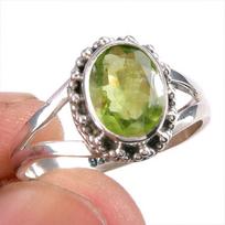 Natural Peridot Gemstone Handmade 925 Solid Silver Gift Jewelry Ring Size 7 B2d93 beige