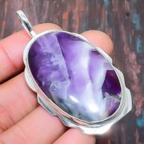 Žavingas rankų darbo papuošalas iš 925 prabos sidabro pakabukas su ametistu su ševroniniu raštu 2.56 Inches violetinė