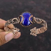 Lapis Lazuli apyrankė-manžetė Vario viela apvyniotas akmuo apyrankė Rankų darbo reguliuojama apyrankė Vario viela apvyniotas papuošalas Sužadėtuvių dovana Jai