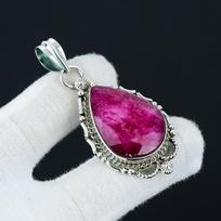 Kašmyro rubino pakabukas, laboratorijoje sukurtų rubinų papuošalai, bohemiško stiliaus 925 svarų sterlingų sidabro papuošalai, rankų darbo pakabukas, rubino akmens unisex pakabukas 2.55