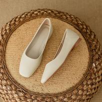2025 new French square head grandma shoes women's soft-soled single shoes light mouth laden shoes commuter ballet flats 35