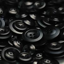 Vaisių drabužių sagos Keturių skylučių švarko sagos Kailinio palto sagos Megztinio sagos Lietpalčio dekoratyvinės sagos 1 #[fruit wide edge concave elegant black] 15mm