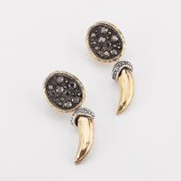 Horn retro distressed exaggerated earrings auksas