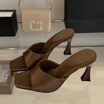 Liyke Aukštos kokybės Jaukios Šilkinės Plati Kvadratinė Nosies Moteriškos Šlepetės Sandalai Keisti Kulniukai Mules Šlepetės Vasaros Šventinės Avalynė Ruda 35 ruda