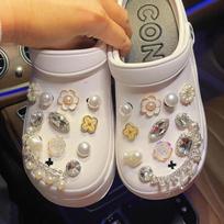 20 vnt. batų pakabukai Crocs, pasidaryk pats, blizganti cirkonio grandinėlė, batų dekoracija, sagtelė Croc pakabukams, skylėtos avalynės priedai