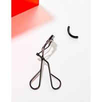 Shiseido riestuvas blakstienoms juodas profesionalus