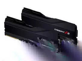 G.Skill 32GB 6400MHz CL32 DDR5 Trident Z5 16GBx2 operatyvioji atmintis