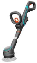 Terasų šepetys Gardena AquaBrush Compact 02/18V P4A Solo; 18 V (be akumuliatoriaus ir pakrovėjo)