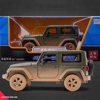 1/32 mastelio metaliniai modeliniai automobiliai Žaisliniai automobiliai, Jeep Wrangler visureigis Purvinė versija Lydinio atitraukiamas žaislinis automobilis su garsu ir šviesa Žaislas vaikams Žaislai 1/32-Size:12.5*6*6cm