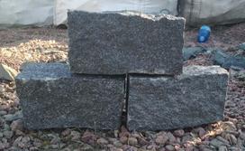 Trinkelės granito juodos 20x10x10 cm, 1000kg
