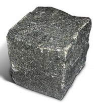 Trinkelės granito juodos skeltos ~10x10x10 cm, 1000kg
