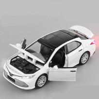 Naujas 1/32 TOYOTA Camry lydinio automobilio modelis Diecasts Metaliniai žaisliniai transporto priemonės Automobilio modelis Simuliacija Garsas ir šviesa Kolekcinis žaislas Dovana raudona