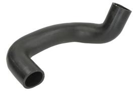 Guminė aušinimo sistemos žarna Tinka: FORD 5640, 6640, 7740, 7840, 8240, 8340; NEW HOLLAND 100, 110, 115, 80, 90