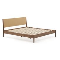 Tamsiai rudos spalvos iš riešutmedžio masyvo dvigulė lova su lovos grotelėmis 180x200 cm Elan – Kave Home
