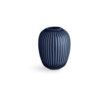 Tamsiai mėlyna akmens masės vaza Kähler Design Hammershoi, aukštis 10 cm