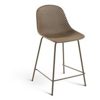 Metalinė/plastikinė sodo baro taburetė smėlio spalvos Quinby – Kave Home