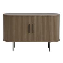 Šoninė spintelė rudos spalvos iš ąžuolo su stumdomomis durimis 120x76x45 cm Nola – Unique Furniture