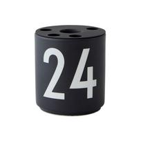 Juodas porcelianinis žvakidės laikiklis Design Letters