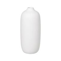 Baltos spalvos iš keramikos vaza (aukštis 18 cm) Ceola – Blomus