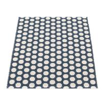 Tamsiai mėlynos spalvos lauko ir vidaus kilimas 70x90 cm Noa Dark Blue – Pappelina