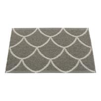 Pilkos spalvos lauko ir vidaus kilimas 70x50 cm Kotte Charcoal – Pappelina
