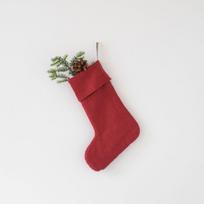 Iš tekstilės Kalėdinės kojinės Red Pear – Linen Tales