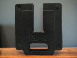 Palapinių svoriai ∎ 13.5 kg