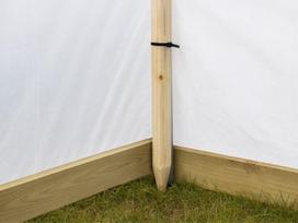 Šiltnamio tvirtinimas 3×4