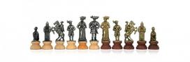 LANDSKNECHT: metalinės/medinės šachmatų figūros. Aukštis 10,6cm., diametras: 3,5cm.