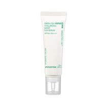 Innisfree Žaliosios arbatos hialurono drėkinamasis saulės serumas SPF50+ PA++++ 50ml Lengvas drėkinantis UV apsauga