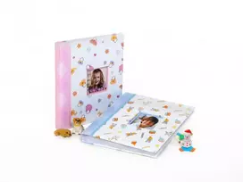 Albumas  KPH FA-923 Happy kids 29x32 60psl | vaikiškas | kampučiai/lipdukai | max 10x15 240 | viršelyje keičiama nuotrauka