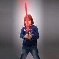 Daugiaspalvis šviesos ir garso lazerinis kardas