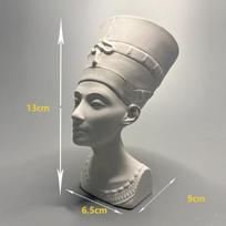 Nefertitės biustas Senovės Egipto muziejus Replikuota gipsinė skulptūra Stalviršio ornamentai Moderni namų dekoracija Estetinio meno figūrėlė
