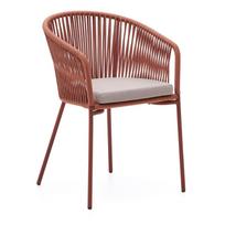 Terakotos spalvos metalinė/paminkštinto audinio sodo kėdė Yanet – Kave Home