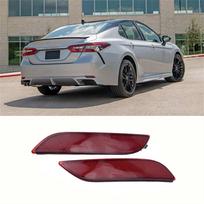 Kairės ir dešinės galinio buferio atšvaitai Toyota Camry 18-21 8191006070 8192006060
