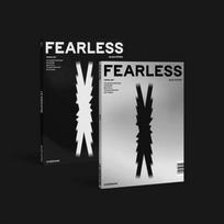 LE SSERAFIM - 1-asis mini albumas ‘FEARLESS’ [siunčiama 1 iš 2 versijų atsitiktinai]