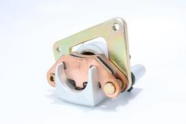 7020-080800 RH CALIPER, FRONT BRAKE