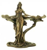 Art nouveau nimfa. Išmatavimai: 25x17x23cm.