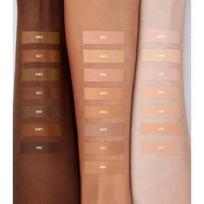 Laura Mercier Real Flawless Concealer maskuoklis - 6C1